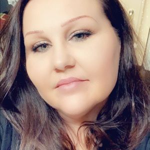 Meet your Posher, Kelley